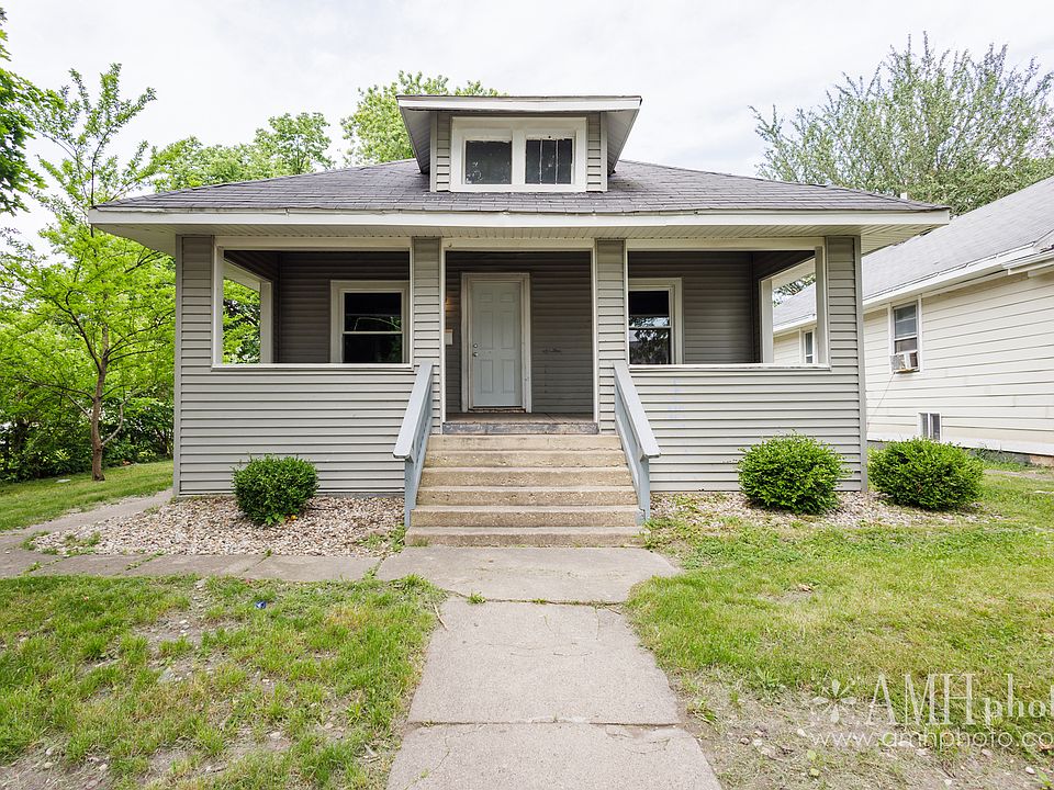 1st image of 459 S Lincoln Ave