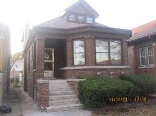 8636 S Loomis Blvd, Chicago, IL 60620