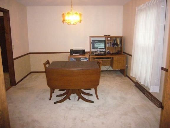 4th image of 69 Independence Dr