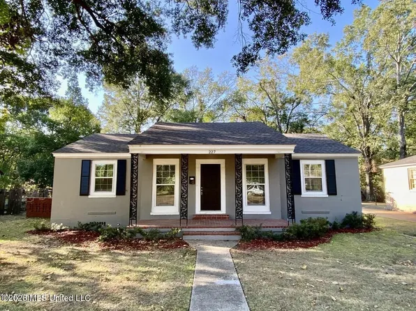227 Broadmoor Dr, Jackson, MS 39206