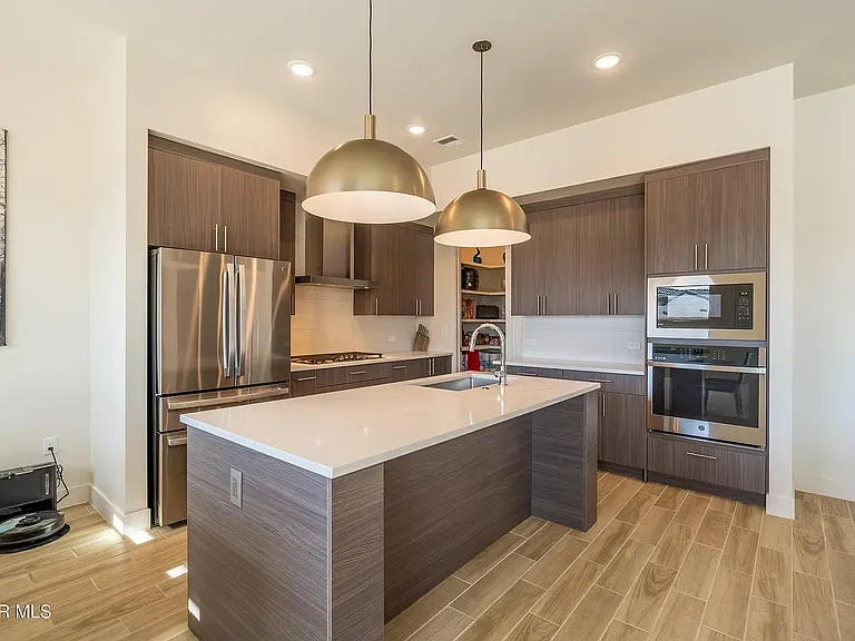 824 Durham Way — Photo 10