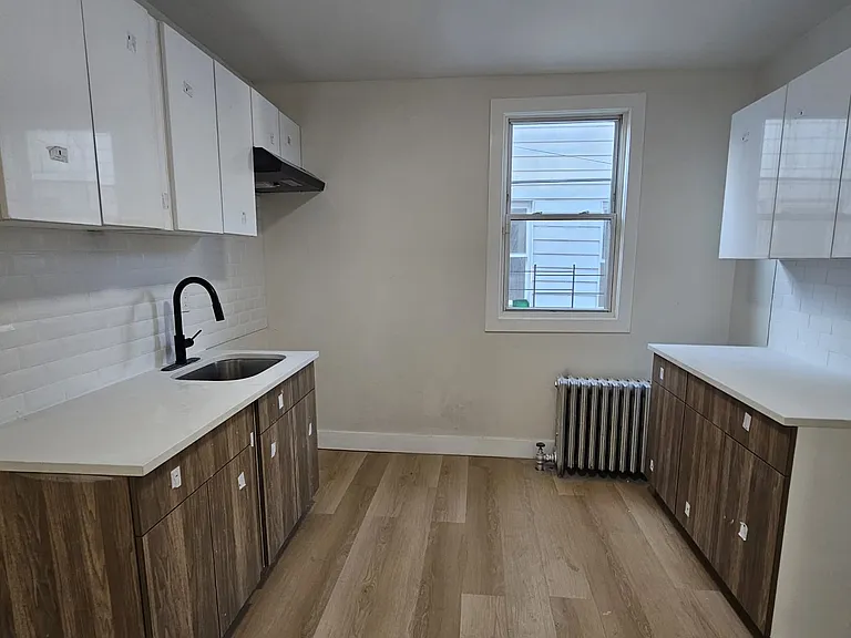 209 Columbia Ave #2 — Photo 19