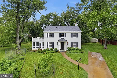 108 Oakmont Ct NE Photo 1