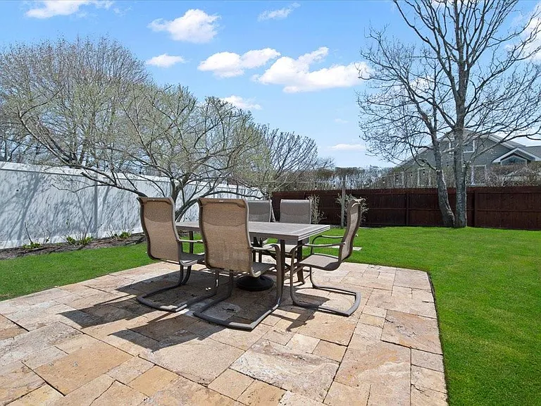 25A Gardners Ln — Photo 25