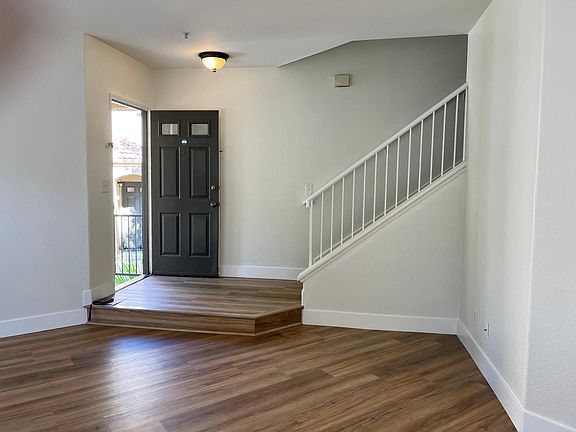 4th image of 13133 Le Parc Blvd #509
