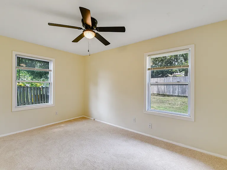 7822 Citadel Ct — Photo 24