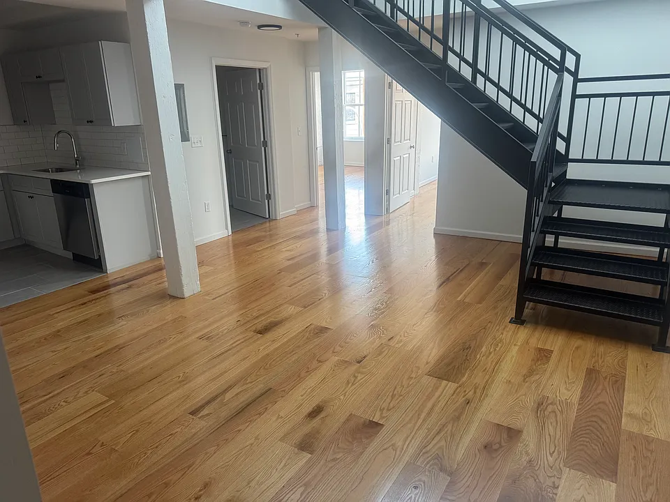 171 River St #4C