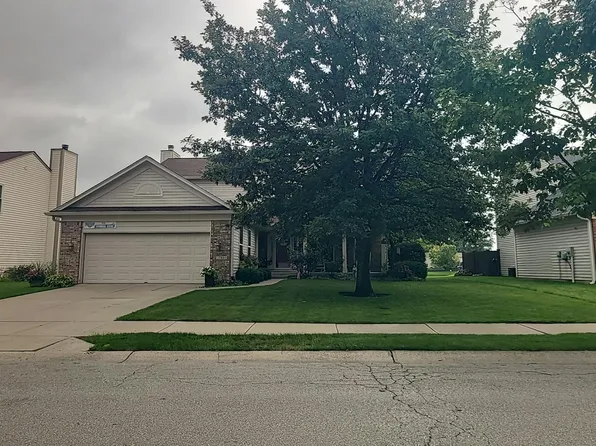 12889 Ari Ln, Fishers, IN 46037