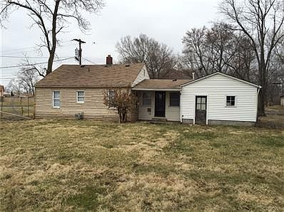 1st image of 3203 Roberta Dr