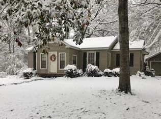 611 Oakwood Dr, Clinton, MS 39056