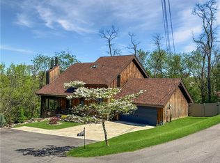 42 Elmhurst Rd, Pittsburgh, PA 15220