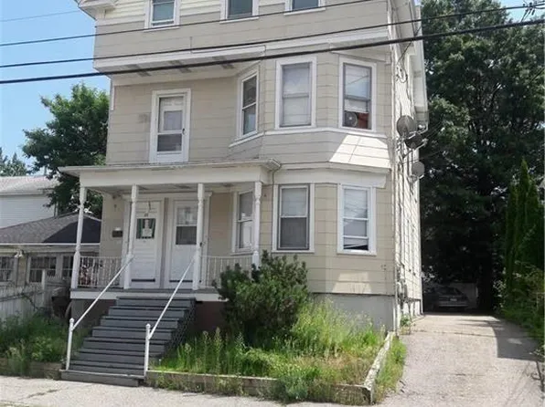 23 Longmont St, Providence, RI 02908