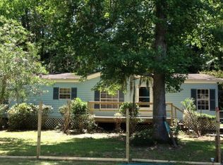 1325 River Dr NE, Townsend, GA 31331