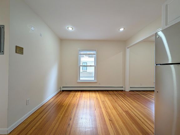 5th image of 5 Locke St
