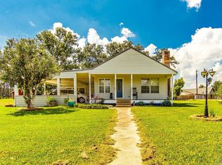 286 Lower Country Dr, Bourg, LA 70343