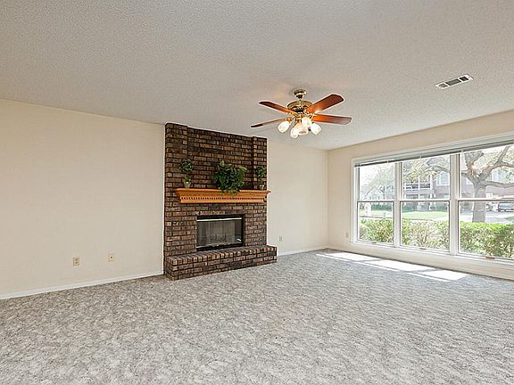 5th image of 2316 Pilgrim Estates Dr