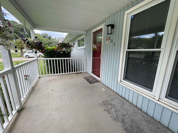 2nd image of 1803 Campbell Dr