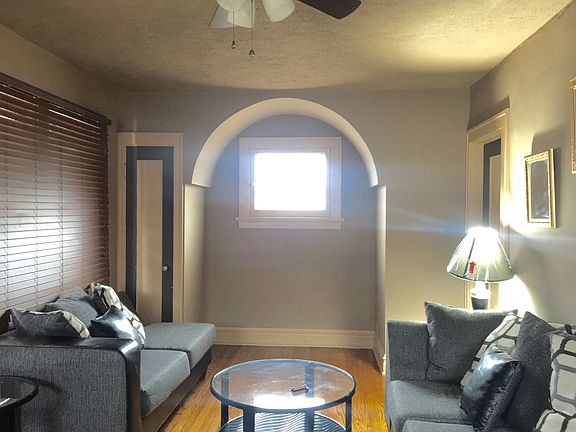 2nd image of 4119 Clara Pl
