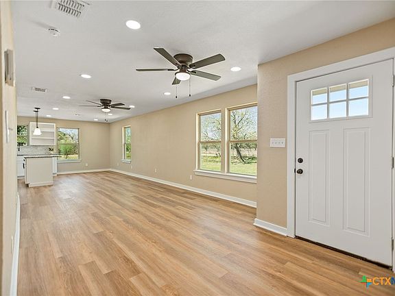 3rd image of 817 McAdams Rd