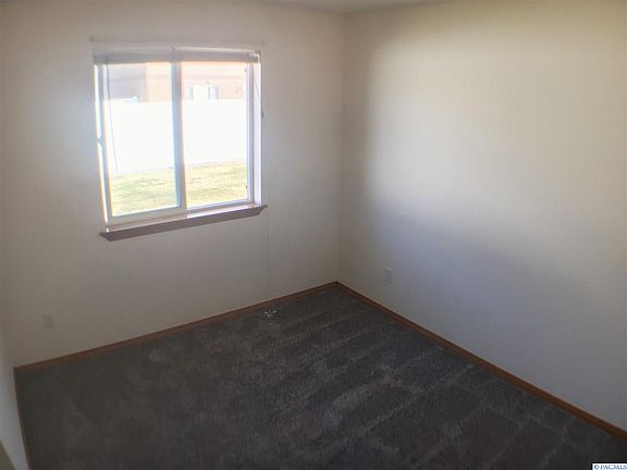 3rd image of 5611 Saddle Creek Ln