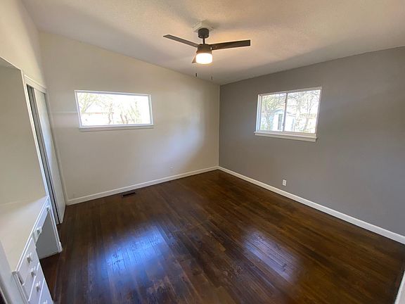 3rd image of 19 Berkshire Dr