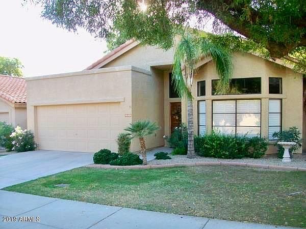 1st image of 15848 N 51st St