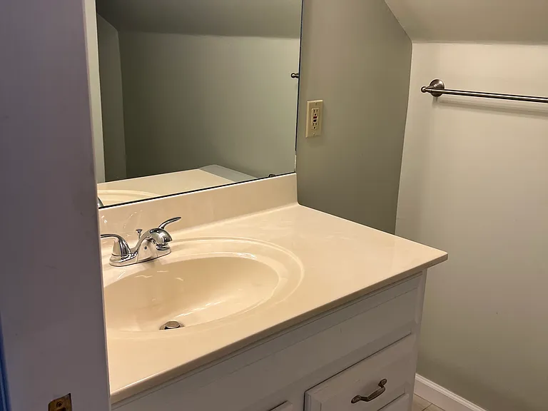 529 Carrlands Dr — Photo 9