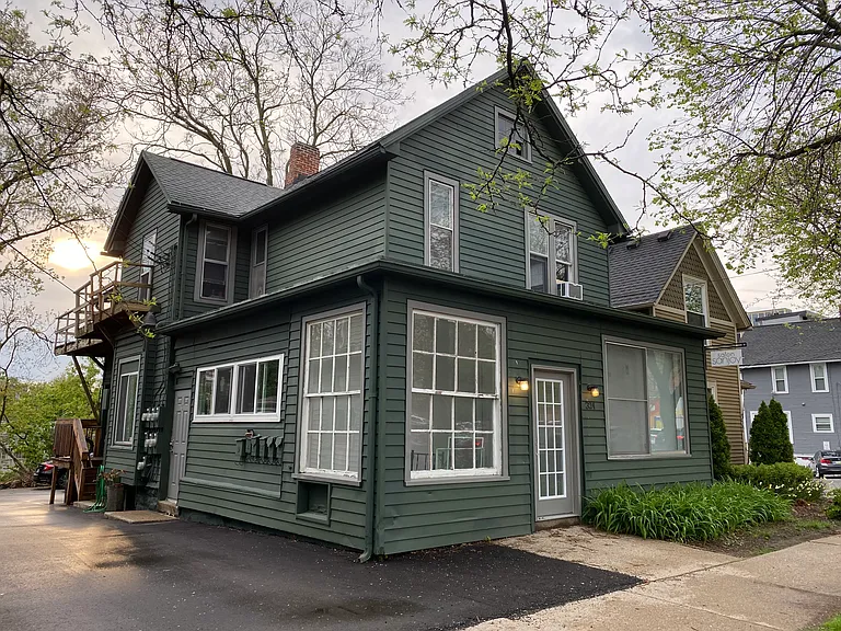 324 S Ashley St — Photo 1