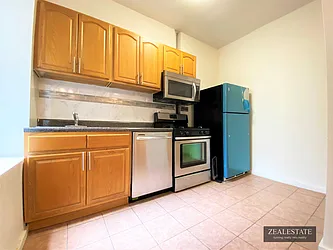 Rented by ZealEstate Group Inc