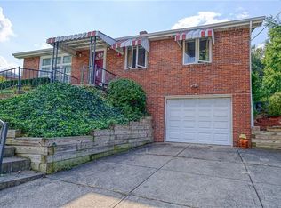 121 Gaymor Dr, Pittsburgh, PA 15214