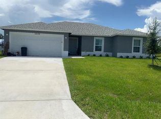 2002 SW Greenan Ln, Port Saint Lucie, FL 34953