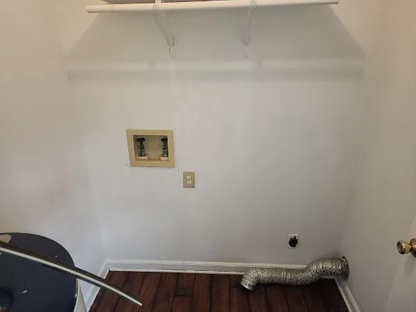 1744 Westland Dr SW #1 — Photo 9