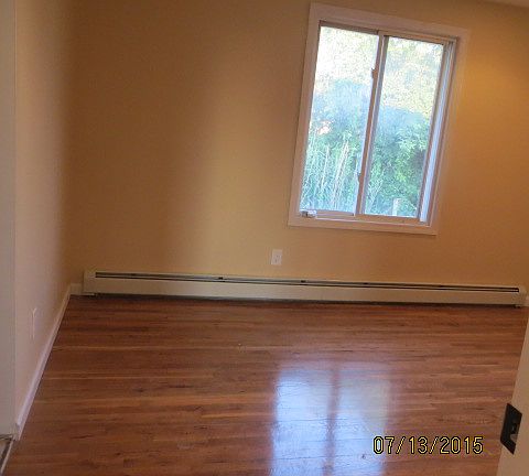 5th image of 852 S Bays St