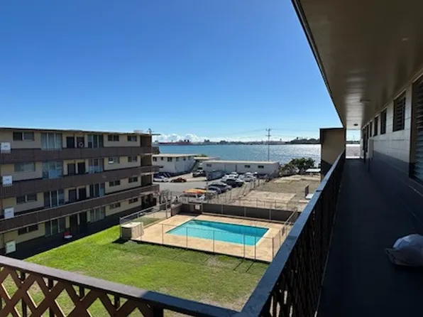 98-120 Lipoa Pl, Aiea, HI 96701