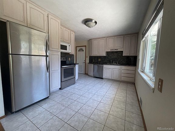 4th image of 3100 S Mabry Way