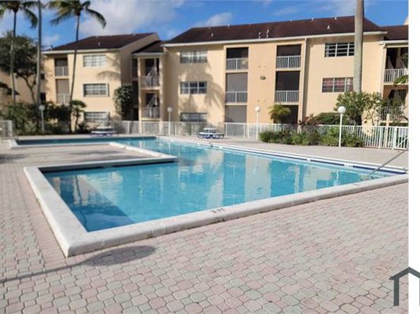 15285 SW 107th Ln APT 208