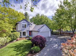253 N Lotus Isle Dr, Portland, OR