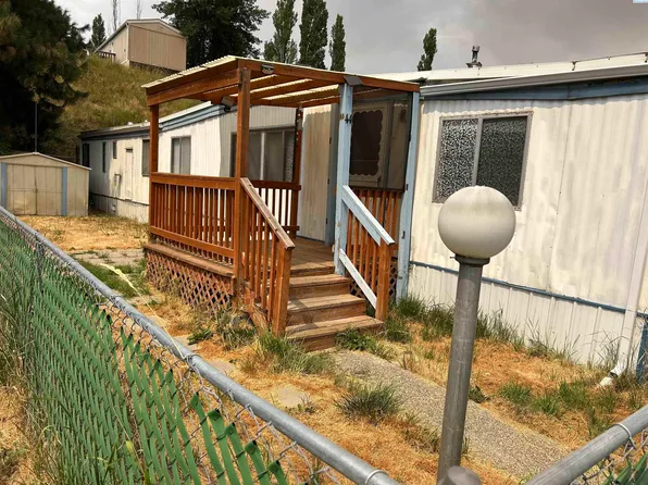 1165 S Grand Ave Trailer 44, Pullman, WA 99163