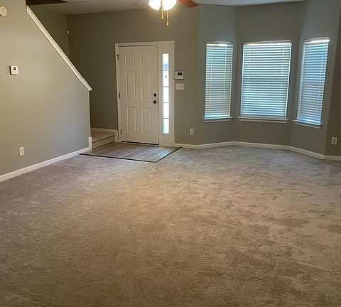 4th image of 205 Creel Way