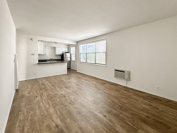 5th image of 1216 N Crescent Heights Blvd APT 5