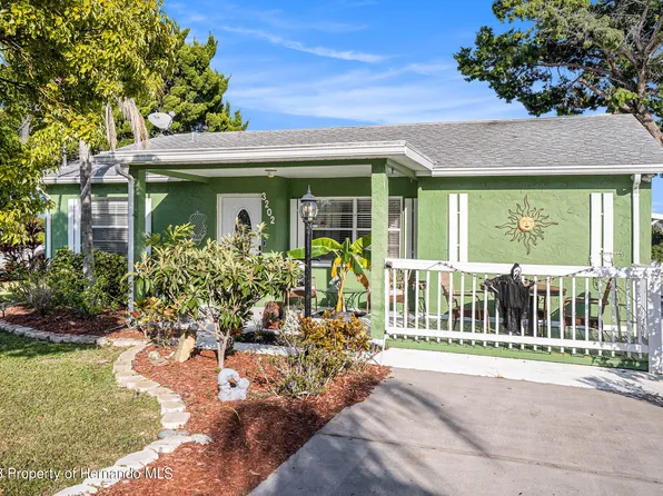 3202 Azalea Dr, Hernando Beach, FL 34607
