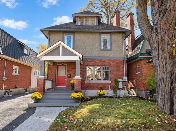 144 Brighton Ave, Ottawa, ON K1S 0T4