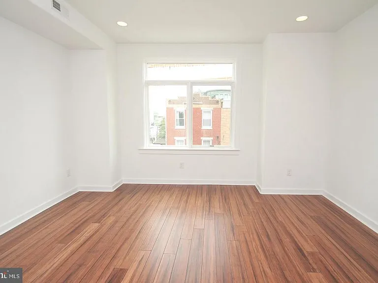 1146 S 15th St #2 — Photo 7