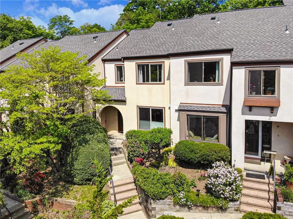 10 WILDWOOD Road #10, Katonah, NY 10536