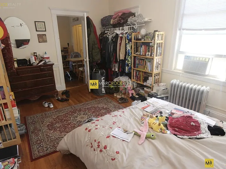 11 Melvin Ave — Photo 3