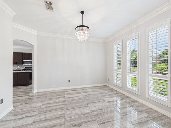 4th image of 6206 Canyon Run Ct