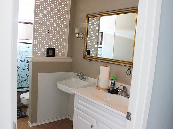 4th image of 14058 Rolling Hills Ln