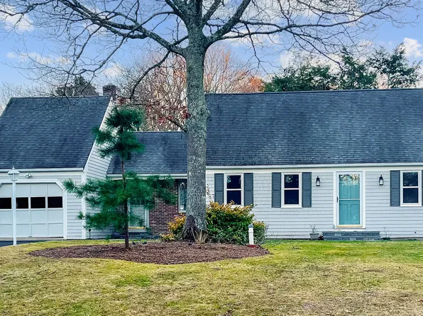38 Prince Hinckley Road, Centerville, MA 02632