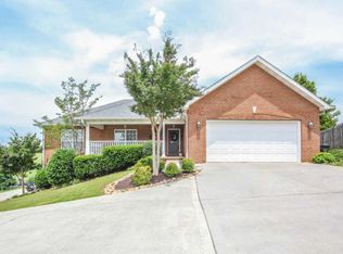 3614 Hurtgen Cir, Friendsville, TN 37737