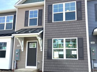 104 Olga Dr, Martinsburg, WV 25403